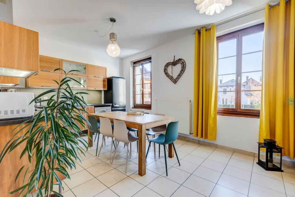 Vecchia Citta Cote Vieille Ville # Yolo Alp Home Annecy Exterior photo