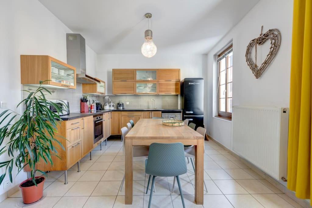 Vecchia Citta Cote Vieille Ville # Yolo Alp Home Annecy Exterior photo